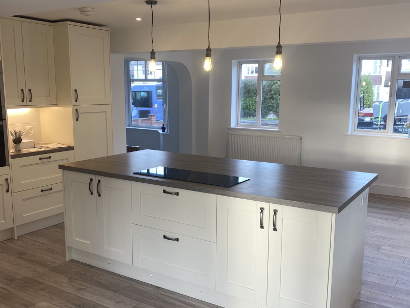 Combining five rooms into one, Braiswick